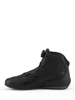 Celer Shoes