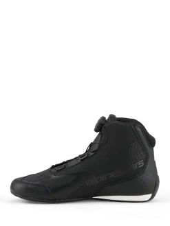 Celer Shoes