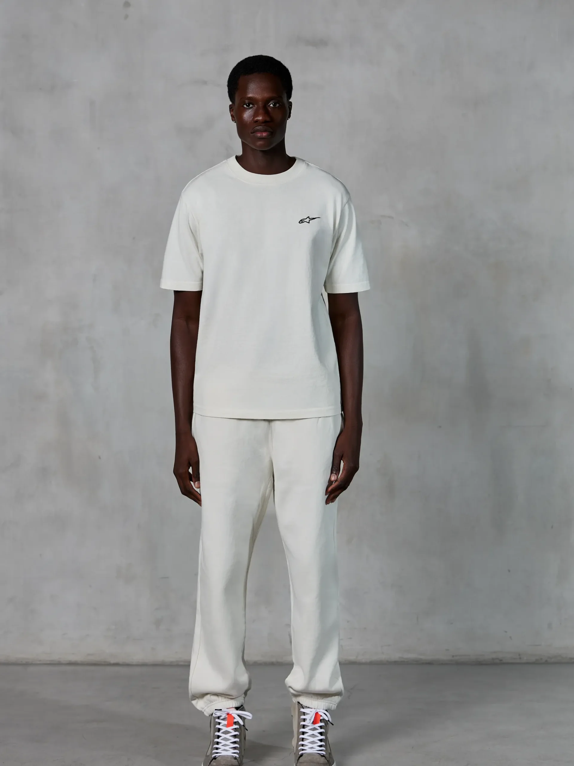 Essentials Ageless SS Tee