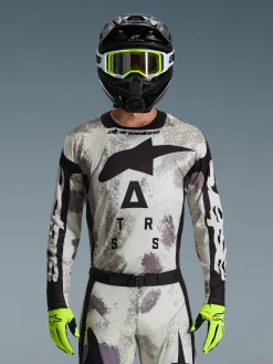 2026 Racer Lahnd Gear Set
