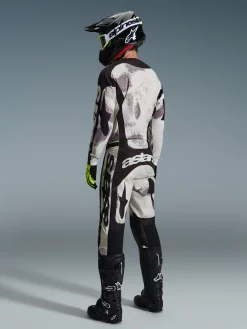 2026 Racer Lahnd Gear Set