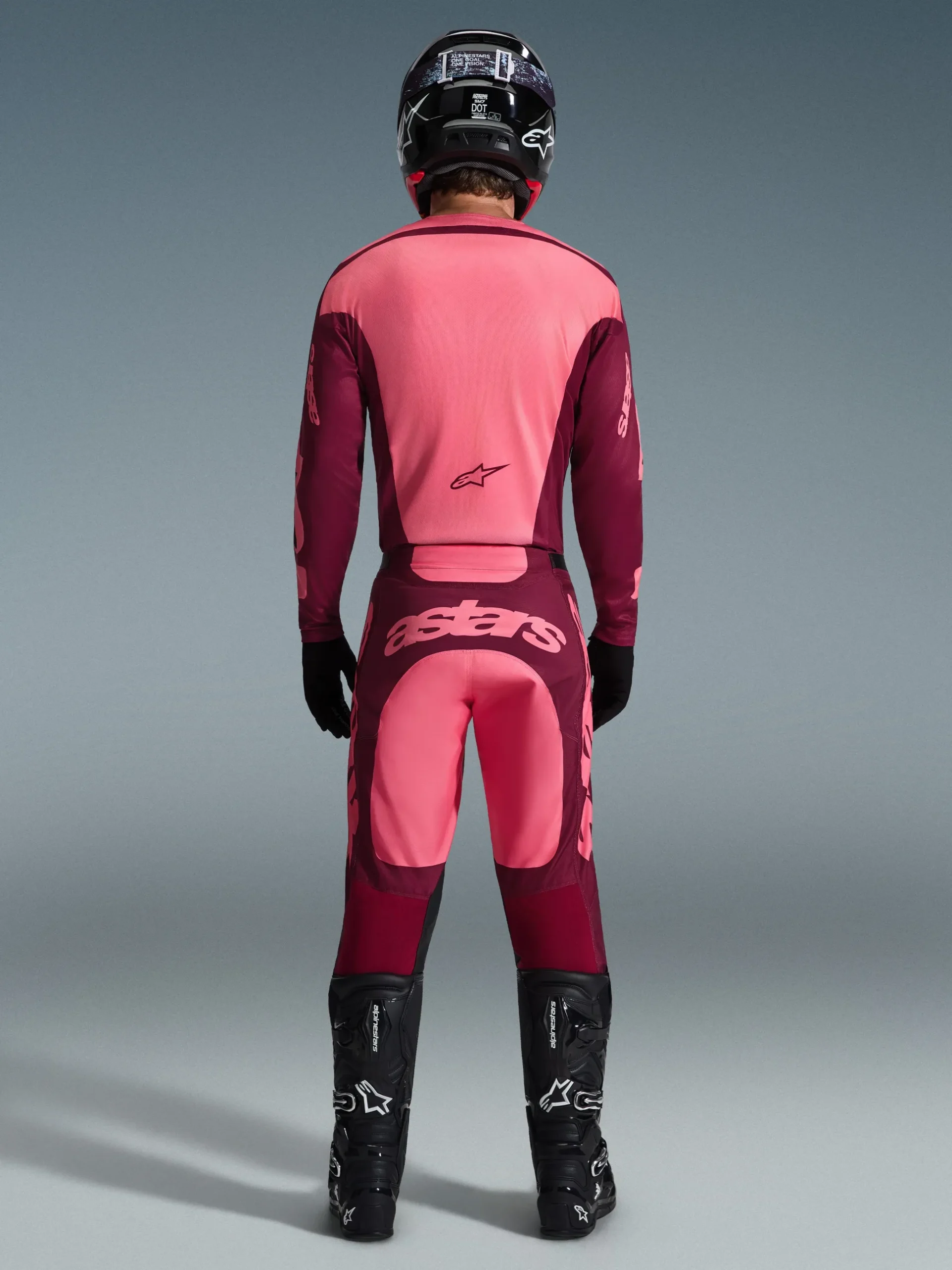 2026 Racer Riway Gear Set