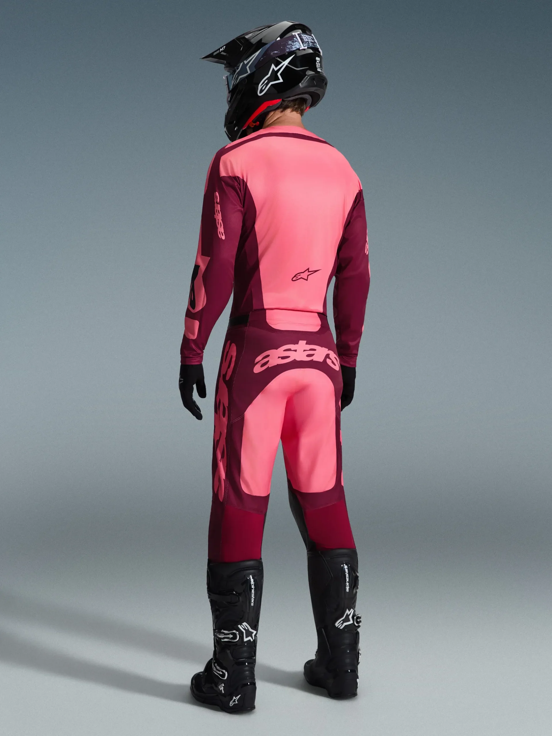 2026 Racer Riway Gear Set