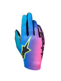 Sim Gloves Graphic 2