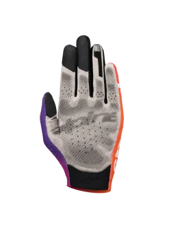 Sim Gloves Graphic 2