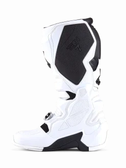 Tech 7 Boots
