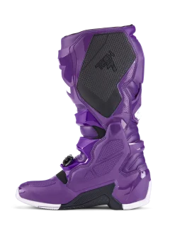 Tech 7 Boots