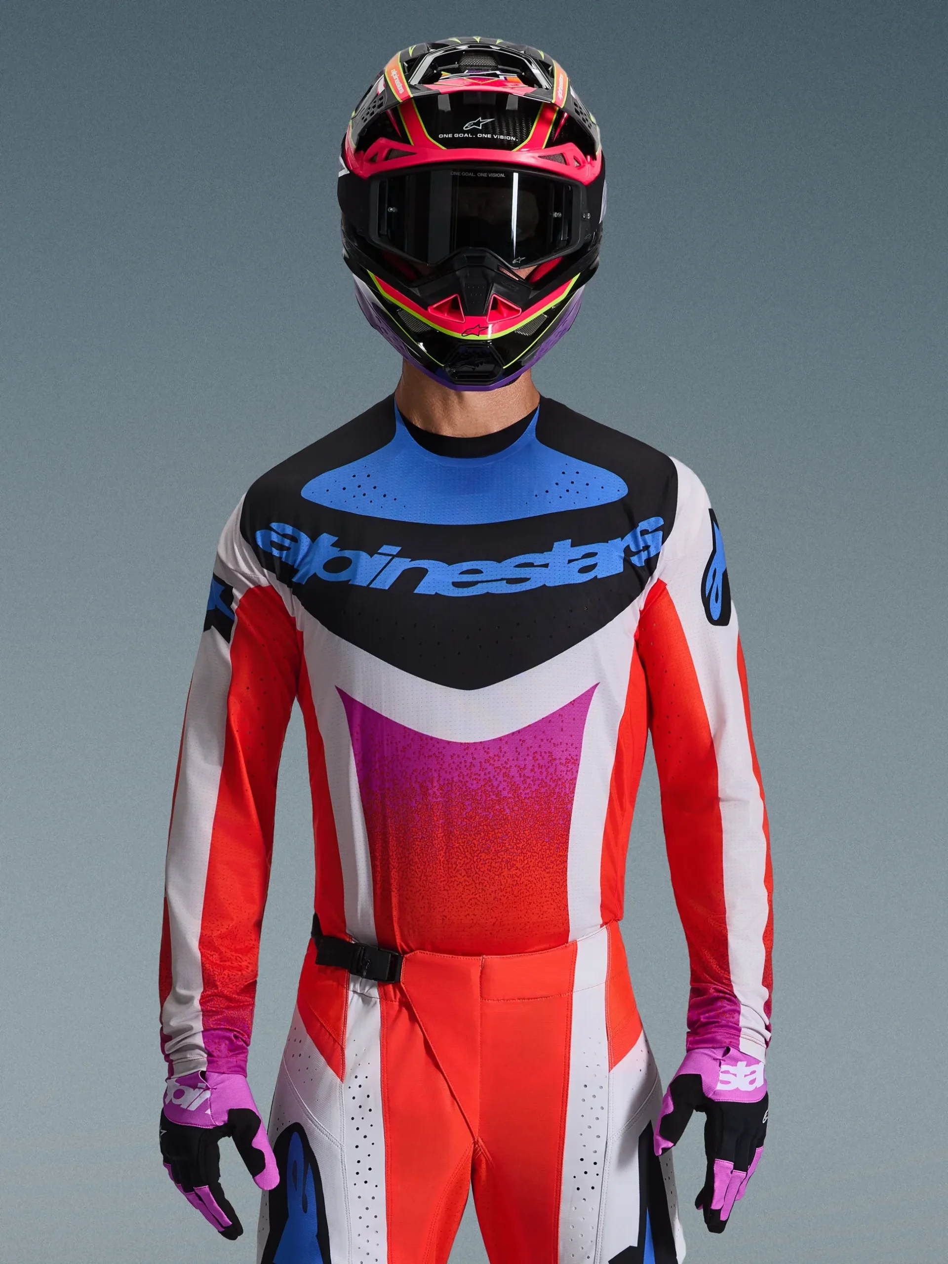 2026 Techstar Knif Gear Set