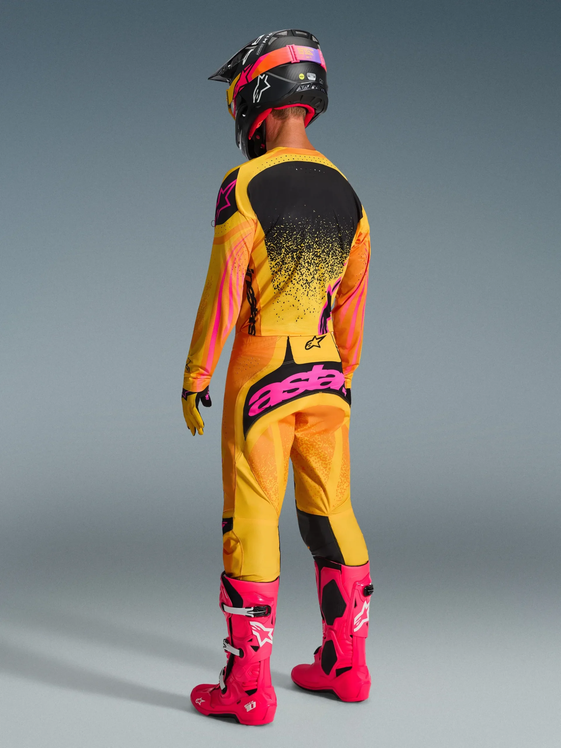 2026 Techstar Nomur Gear Set